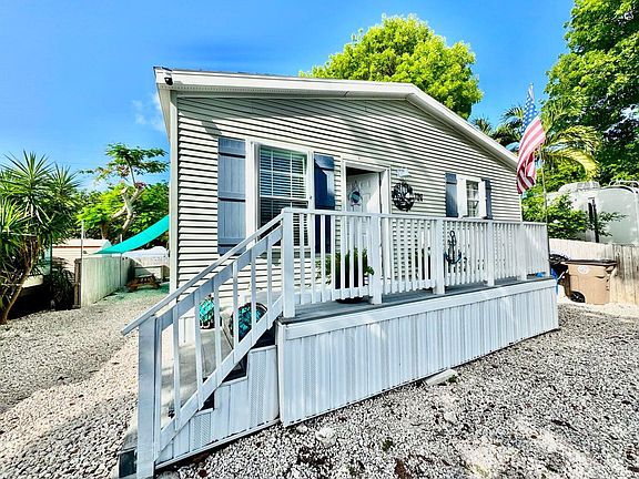 2nd image of 101620 Overseas Hwy #11N