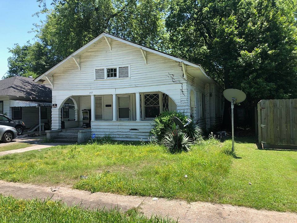 1st image of 152 Catalpa St