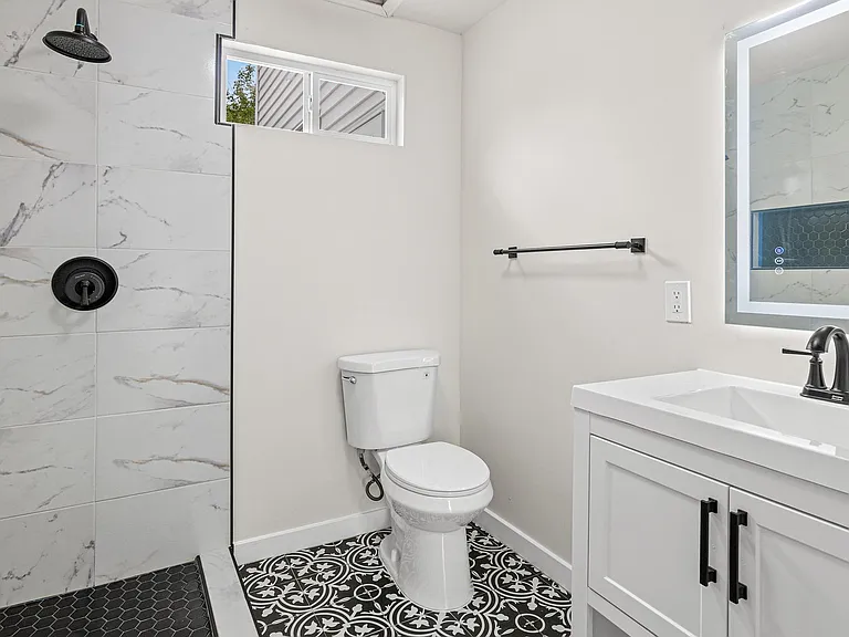 3401 Pillsbury Ave S — Photo 15