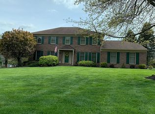 520 Penn Manor Dr, Newark, DE 19711