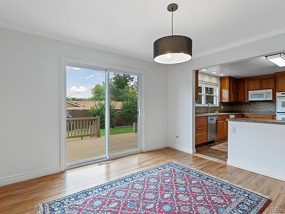 5th image of 2122 S Brentwood Street