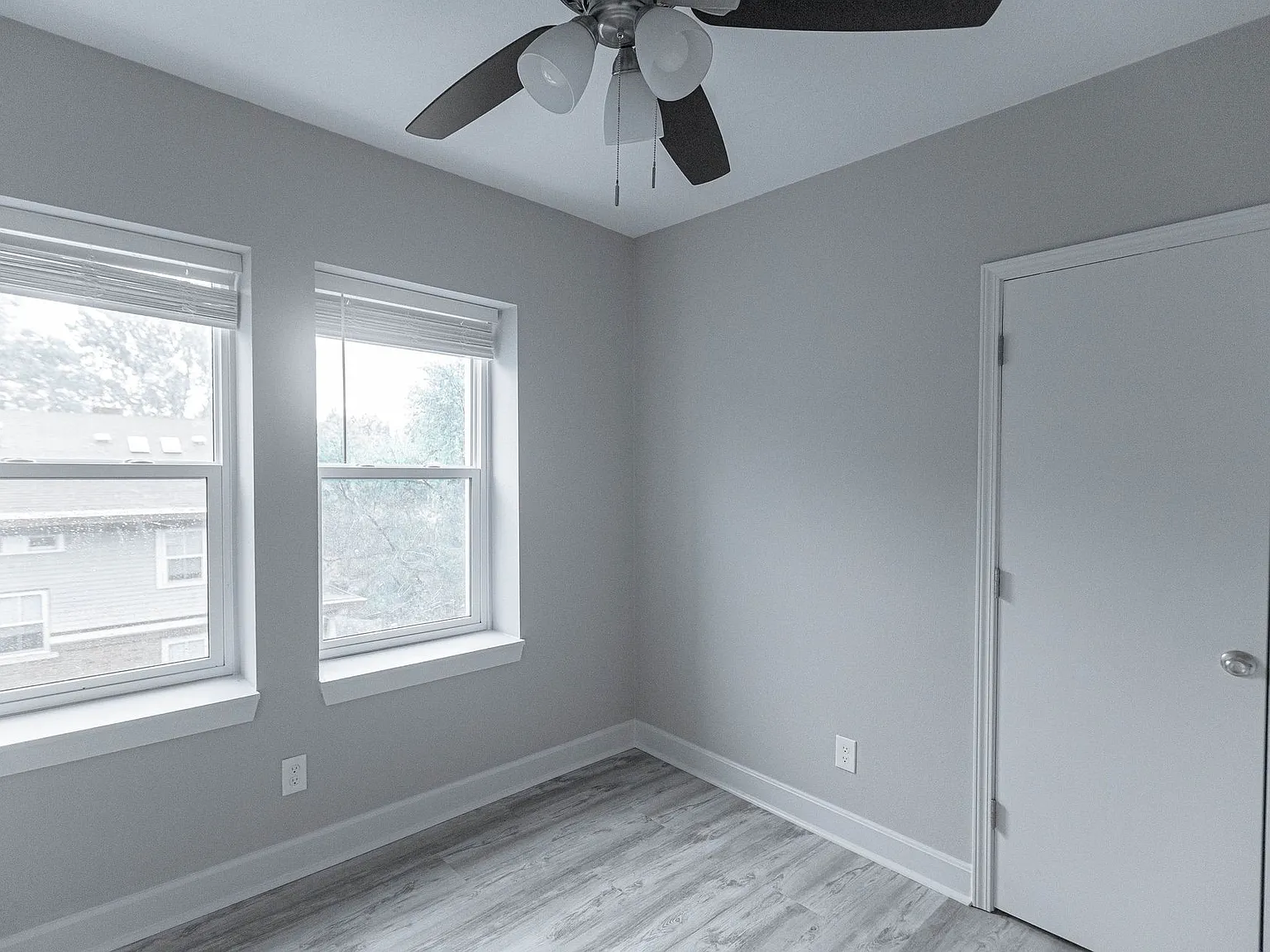 3511 Forest Ave, Unit 306 — Photo 4