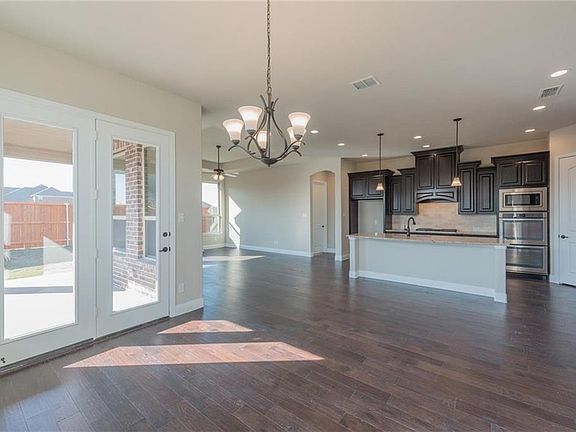 4th image of 5504 Barrique Blvd