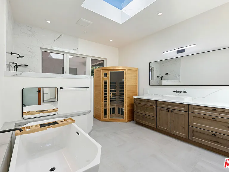 33064 Decker School Rd — Photo 12