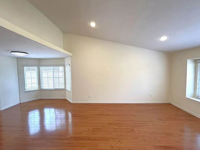 904 Sky Meadow Pl — Photo 15