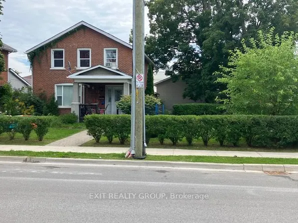 27 Grove St, Belleville, ON K8P 1W1