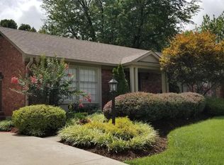 7606 Cedar Hollow Dr, Louisville, KY 40291