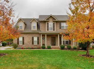 1942 Ridge Oak Ln, Knoxville, TN 37922