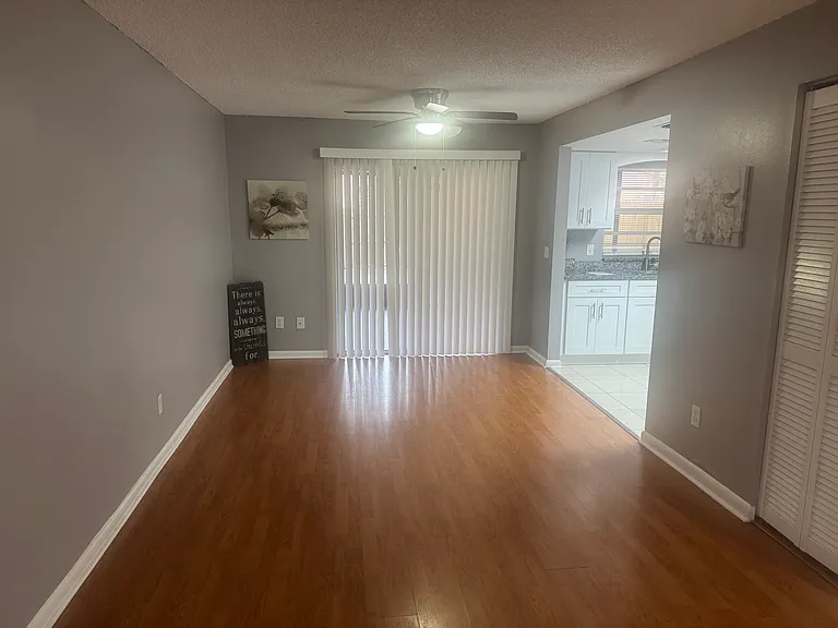 5156 Tennis Court Cir — Photo 8