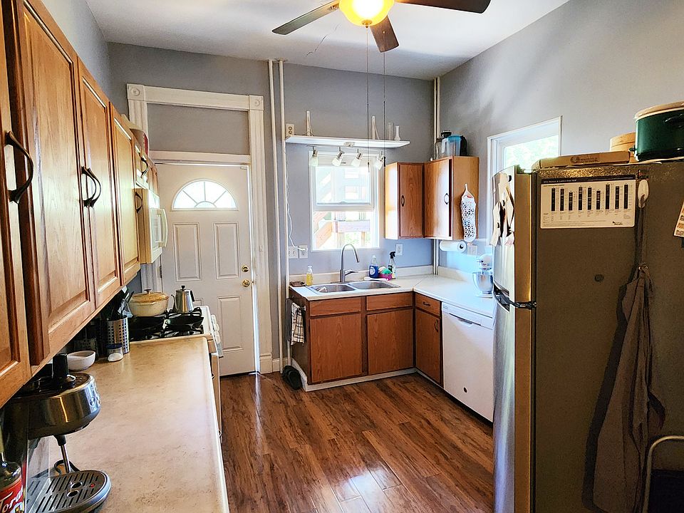 2nd image of 603 Greenfield Ave APT 2