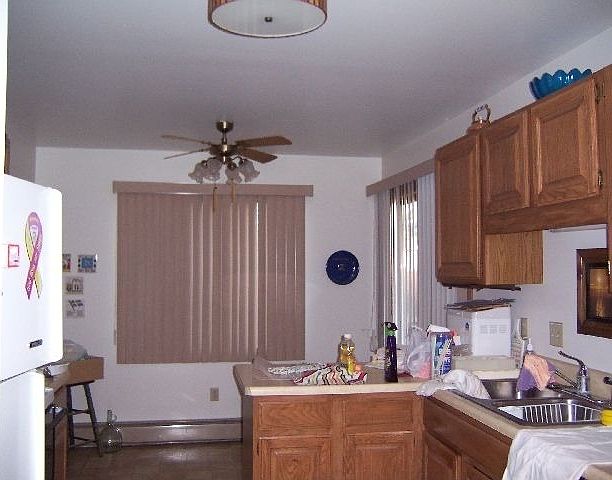2nd image of 1002 Woodward Ave APT 102