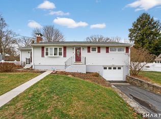 18 Evergreen Street, Norwich, CT 06360