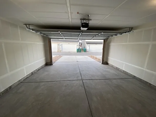 3953 W Yonex Dr — Photo 25
