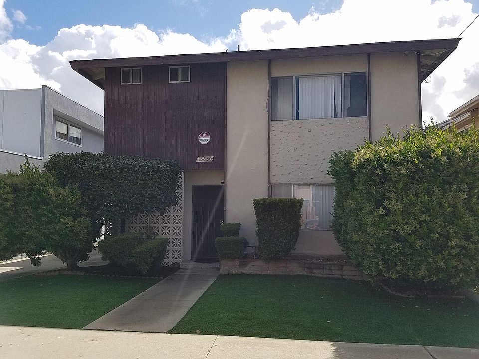 1st image of 13830 Hawthorne Way APT C