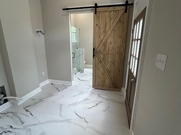 3rd image of 2936 Ursulines Ave