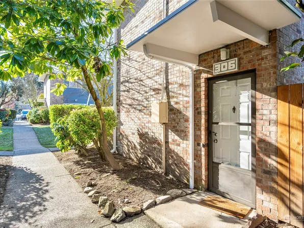 12245 SE 56 Street #306, Bellevue, WA 98006