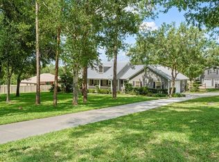 9912 Pine Leaf Ln, Dade City, FL 33525