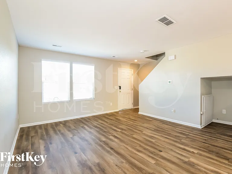 4673 S Swadley Way — Photo 3