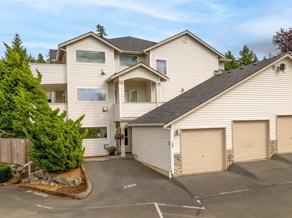 8905 Meridian Place NE #100, Lake Stevens, WA 98258