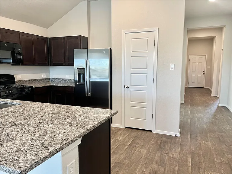 144 Edward R Gaytan St — Photo 19