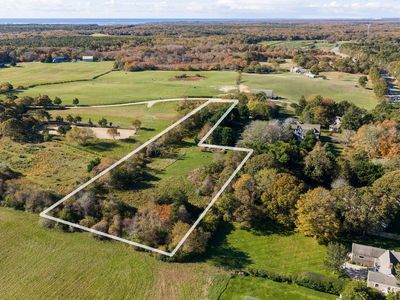 5 Louis Field Rd, Edgartown, MA, 02539
