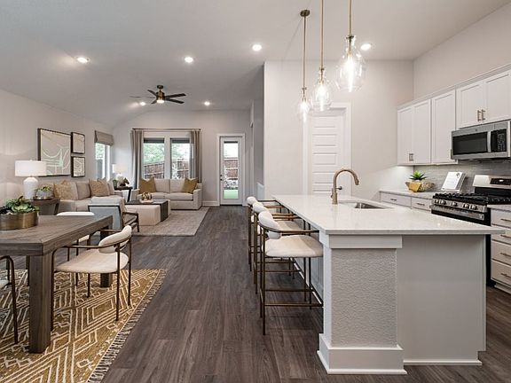 Savannah Model Home - Open-Concept-Floorplan