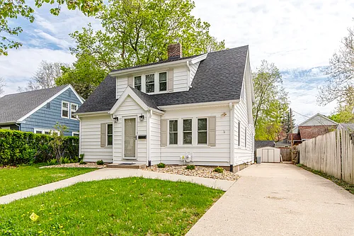 616 Lynn Ave Photo 1