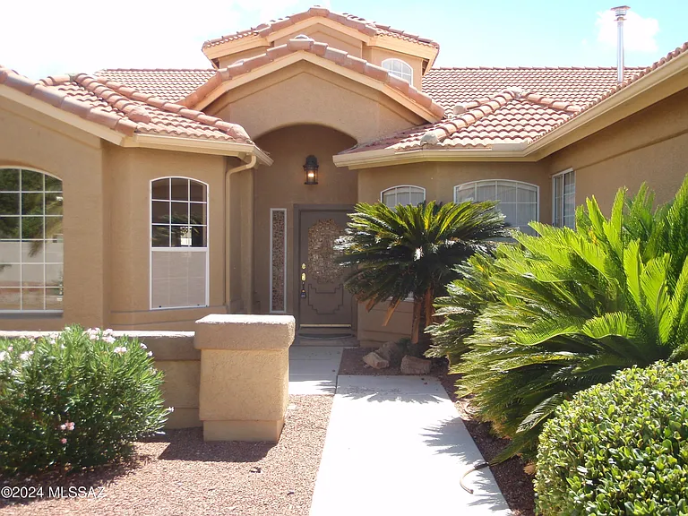 65535 E Desert Side Dr — Photo 2