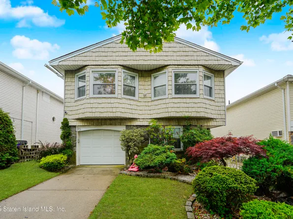 20 Copley St, Staten Island, NY 10314