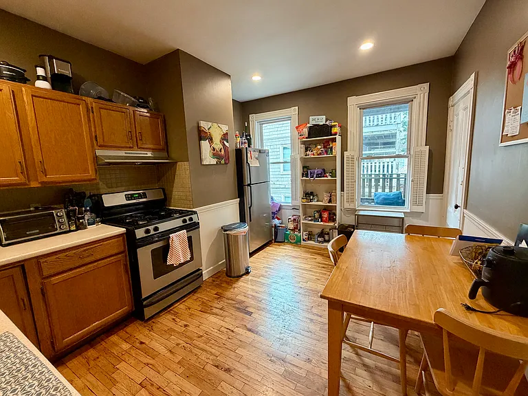 176 L St #2 — Photo 5