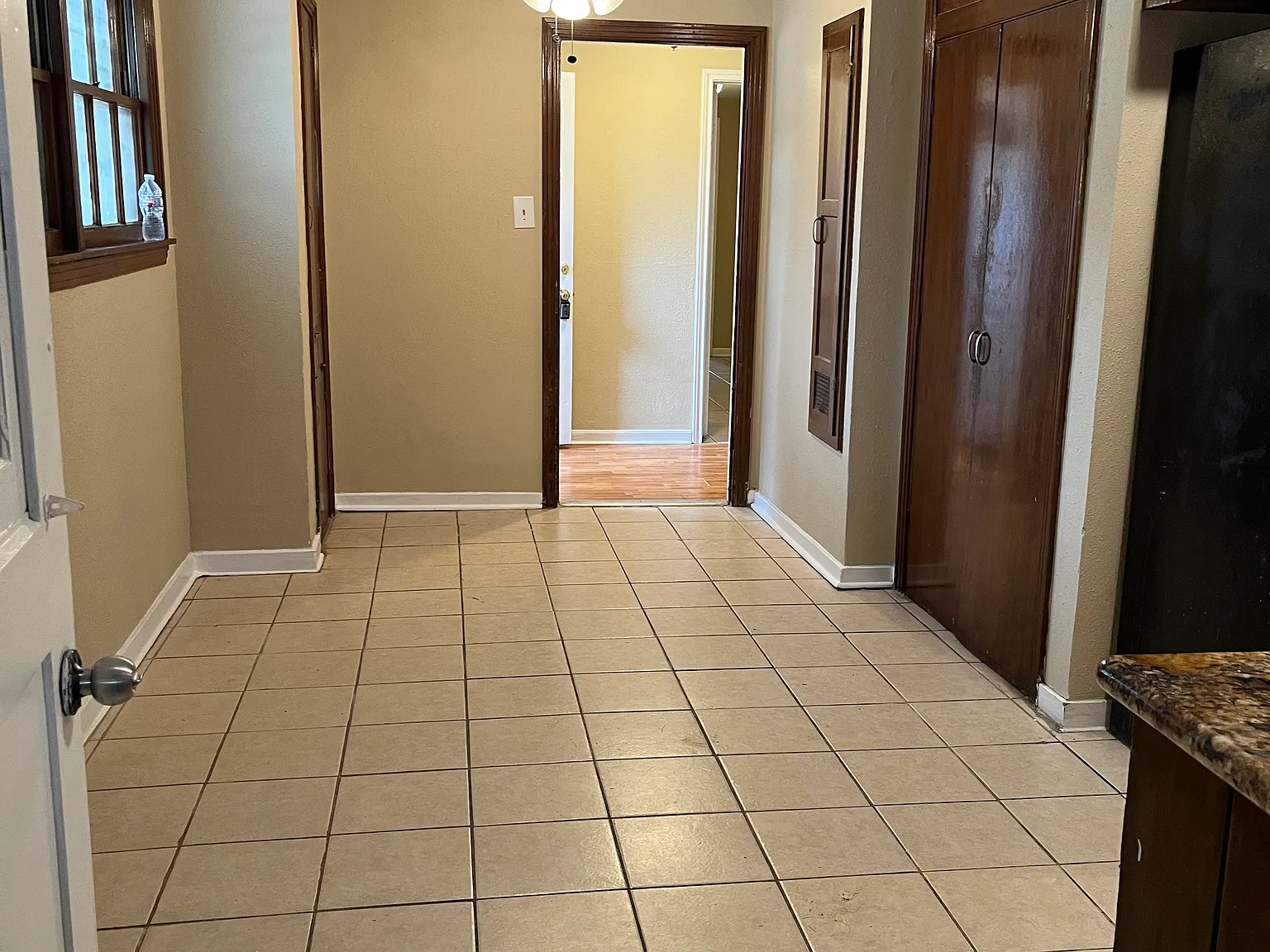 4 bed, 1506 sqft, $1,700 — Photo 3