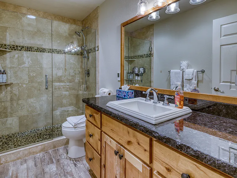 949 Harold Dr #22 — Photo 18