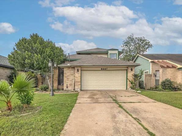 8667 Vinkins Rd, Houston, TX 77071