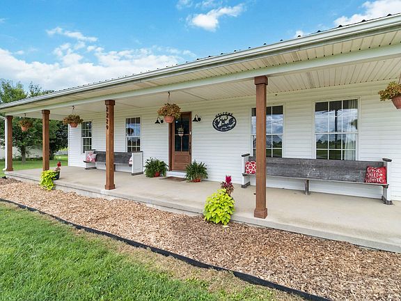 3rd image of 2229 Brassfield Rd