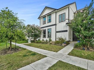 141 Fabion St, Kyle, TX 78640