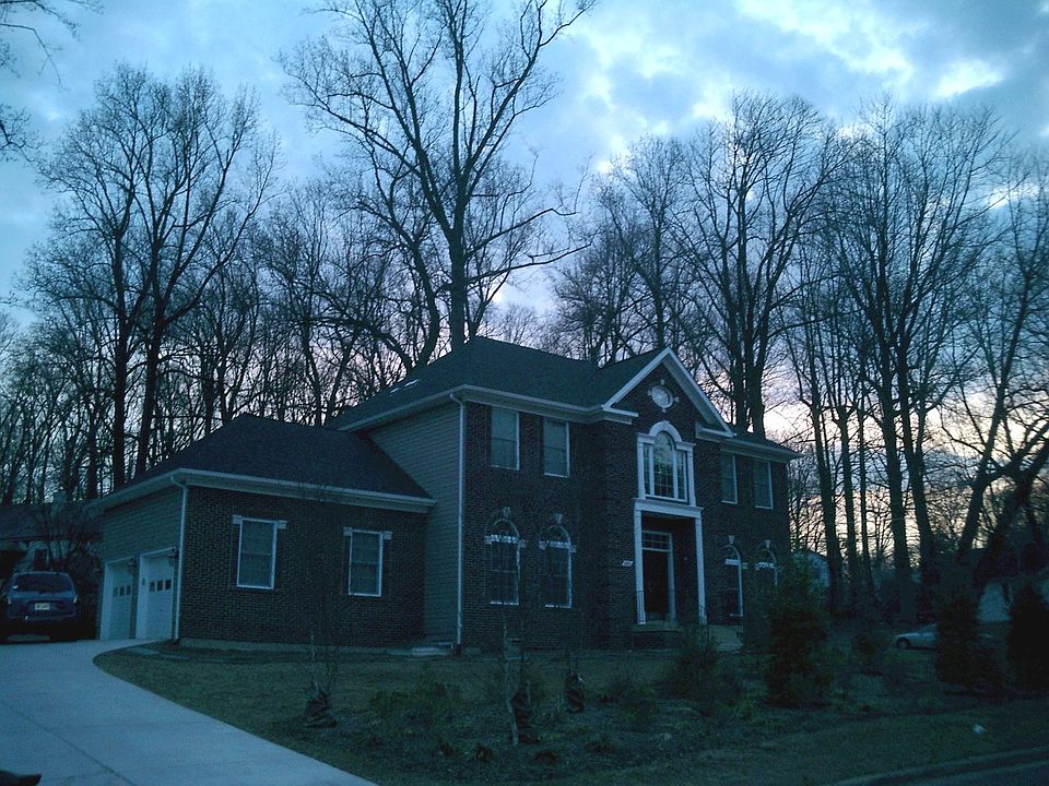 1st image of 7621 Fisher Dr