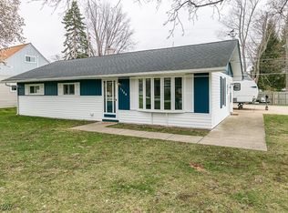 1360 Davista Ave, Madison, OH 44057