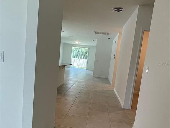 4th image of 3094 Laurel Oak Ln