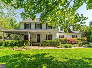 10558 Cliff Mills Rd, Marshall, VA 20115