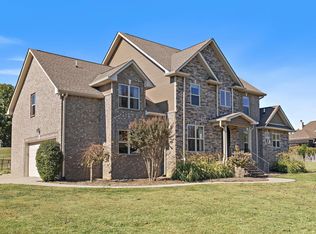 902 Dunstan Ct, Lebanon, TN 37087