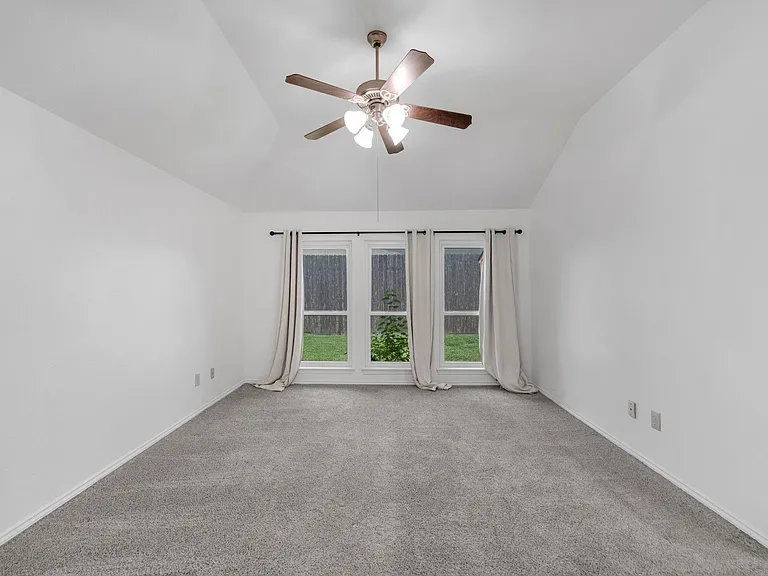 28223 Fantail Dr — Photo 9