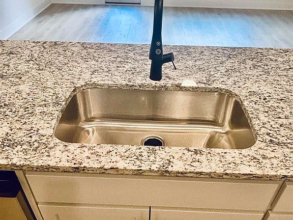 4th image of 7079 Cedar Grove Rd #7A