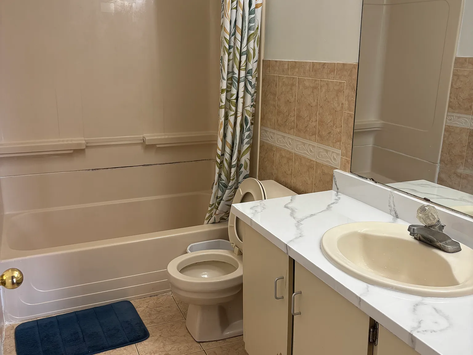 3 bed, 1070 sqft, $2,400 — Photo 4