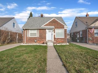 3360 Chestnut St, Dearborn, MI 48124