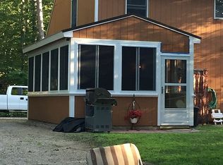 98 Mountain View Dr, Conway, NH 03818