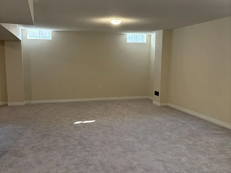 33 Stennett Dr — Photo 23