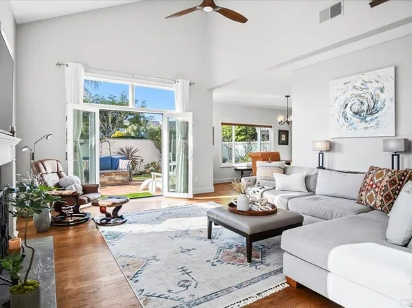 4759 Bryce Cir, Carlsbad, CA 92008