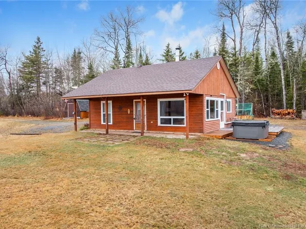 1783 Lakeview Rd, Cambridge Narrows, NB E4C 1M7
