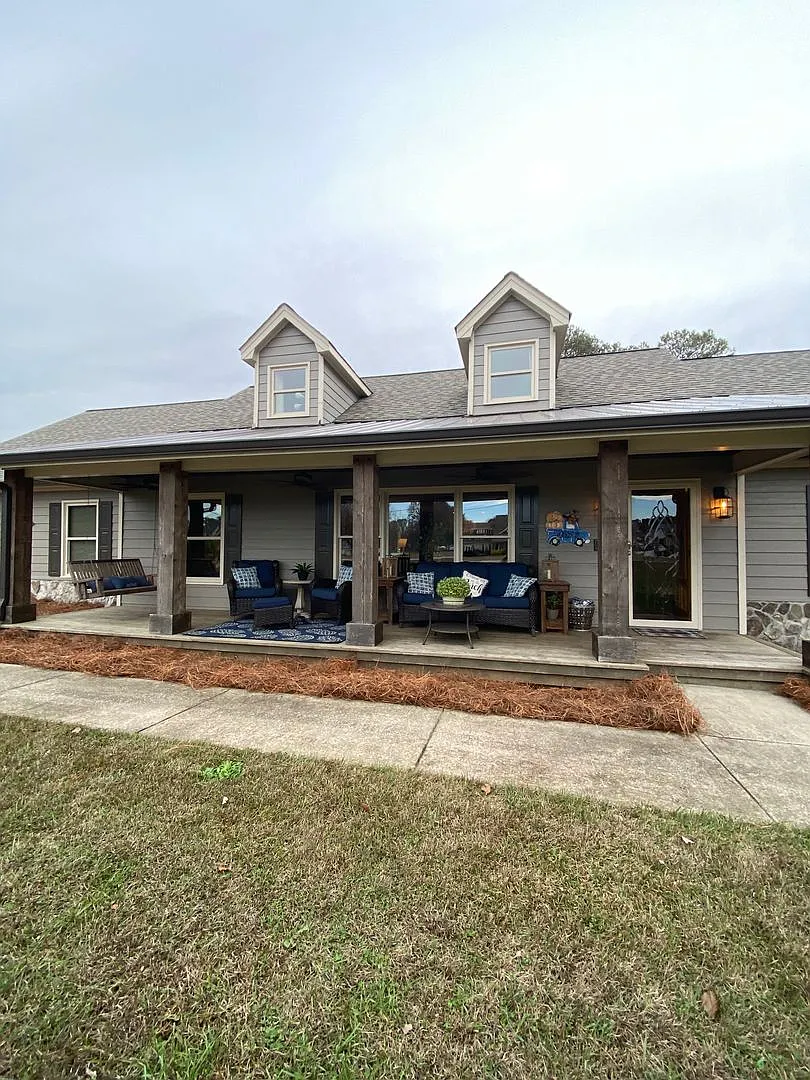 A beautiful home in Loganville, GA. — Photo 1