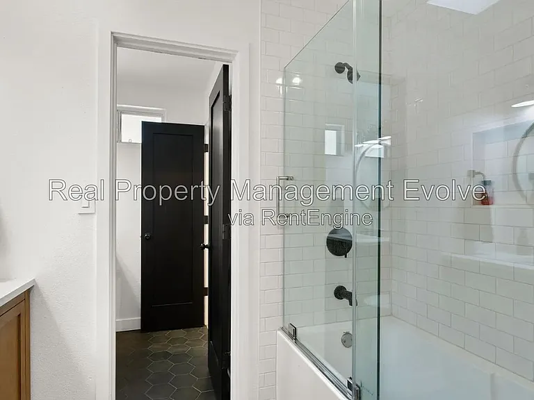 8631 E Jackrabbit Rd — Photo 15